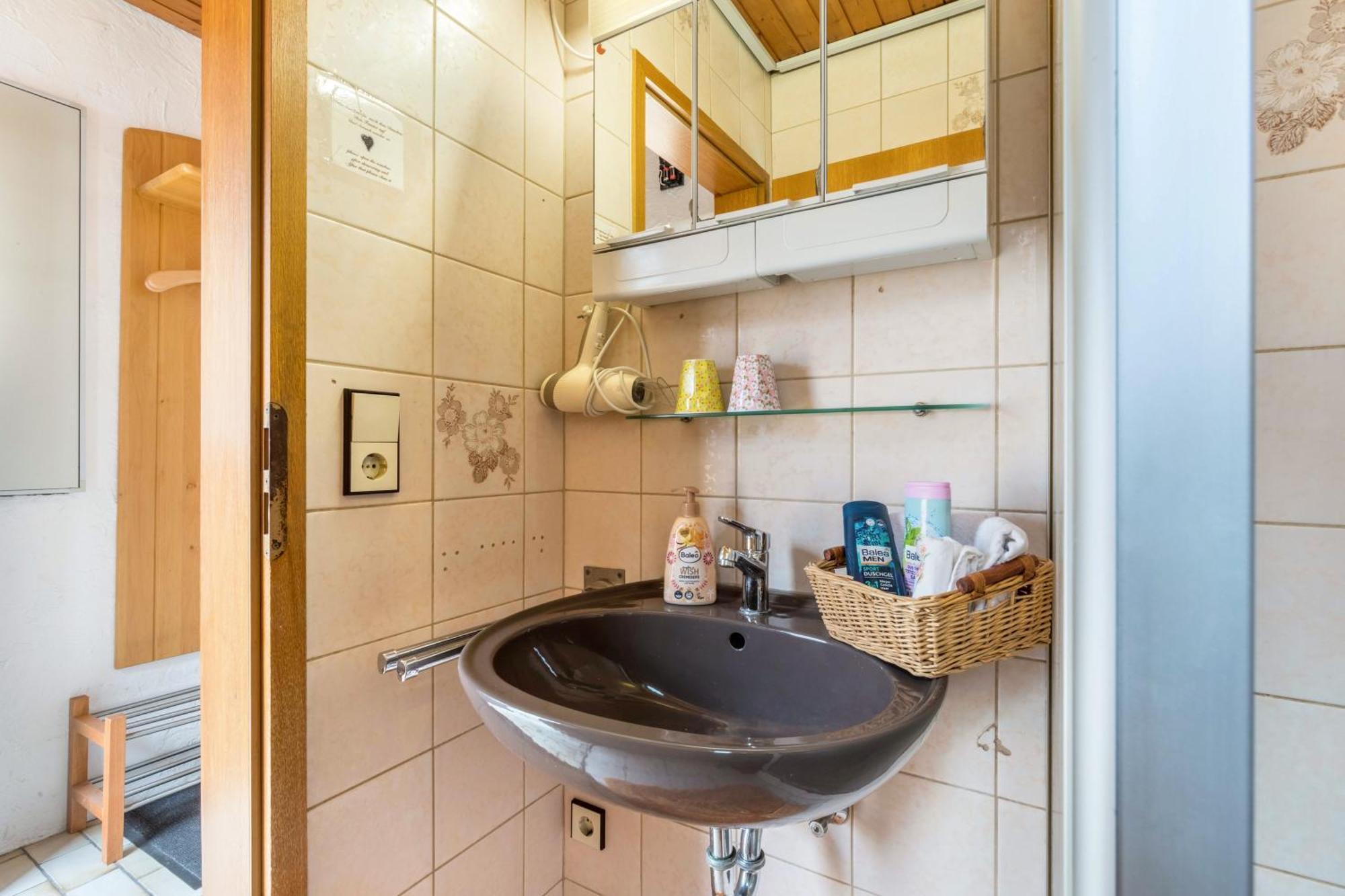 Apartmenthaus Ferienwohnungen Sila Weinstadt Eksteriør billede